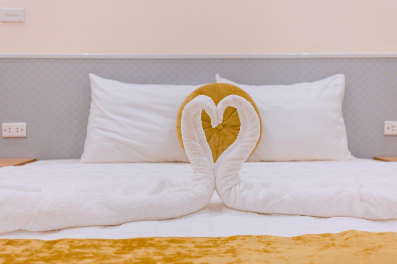 Golden Diamond Hotel Ханой Екстериор снимка